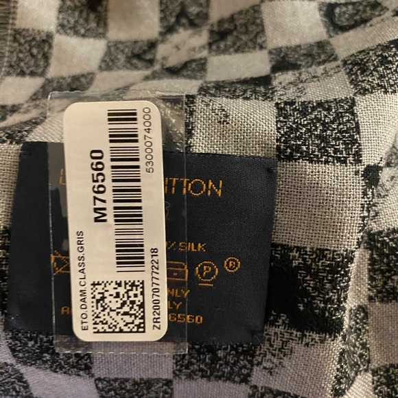Louis Vuitton Men’s Scarf Black and White Damier with LV Print Silk/Wool NWT/Box - Picture 7 of 7